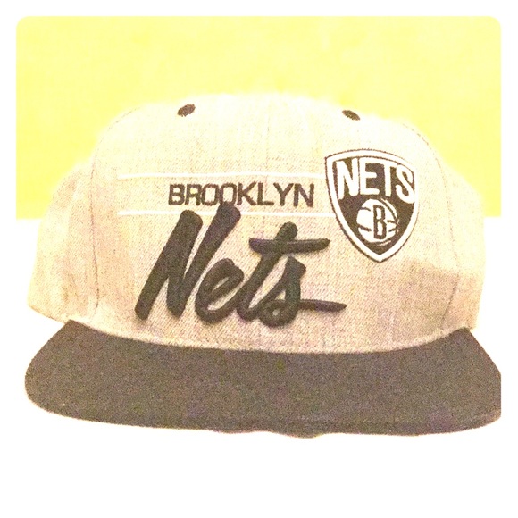 Brooklyn Nets cap - Picture 1 of 1
